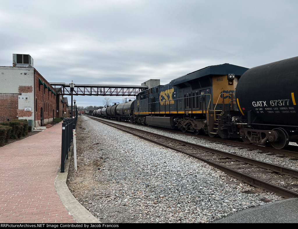 CSX 850